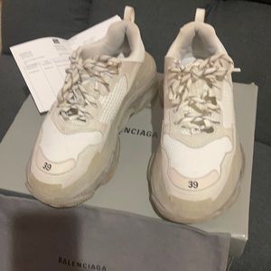 USED - Authentic Balenciaga Triple S Sneakers